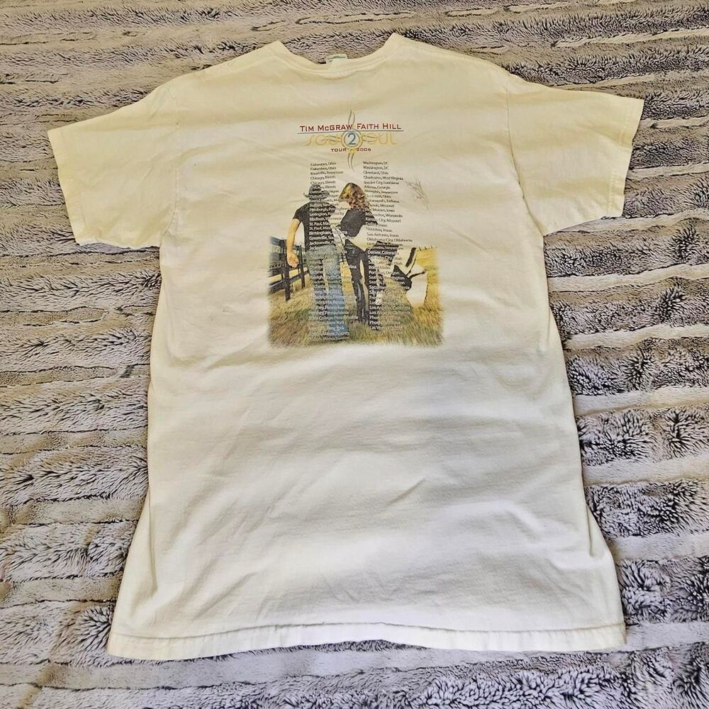 Jerzees Men's White and Cream T-shirt